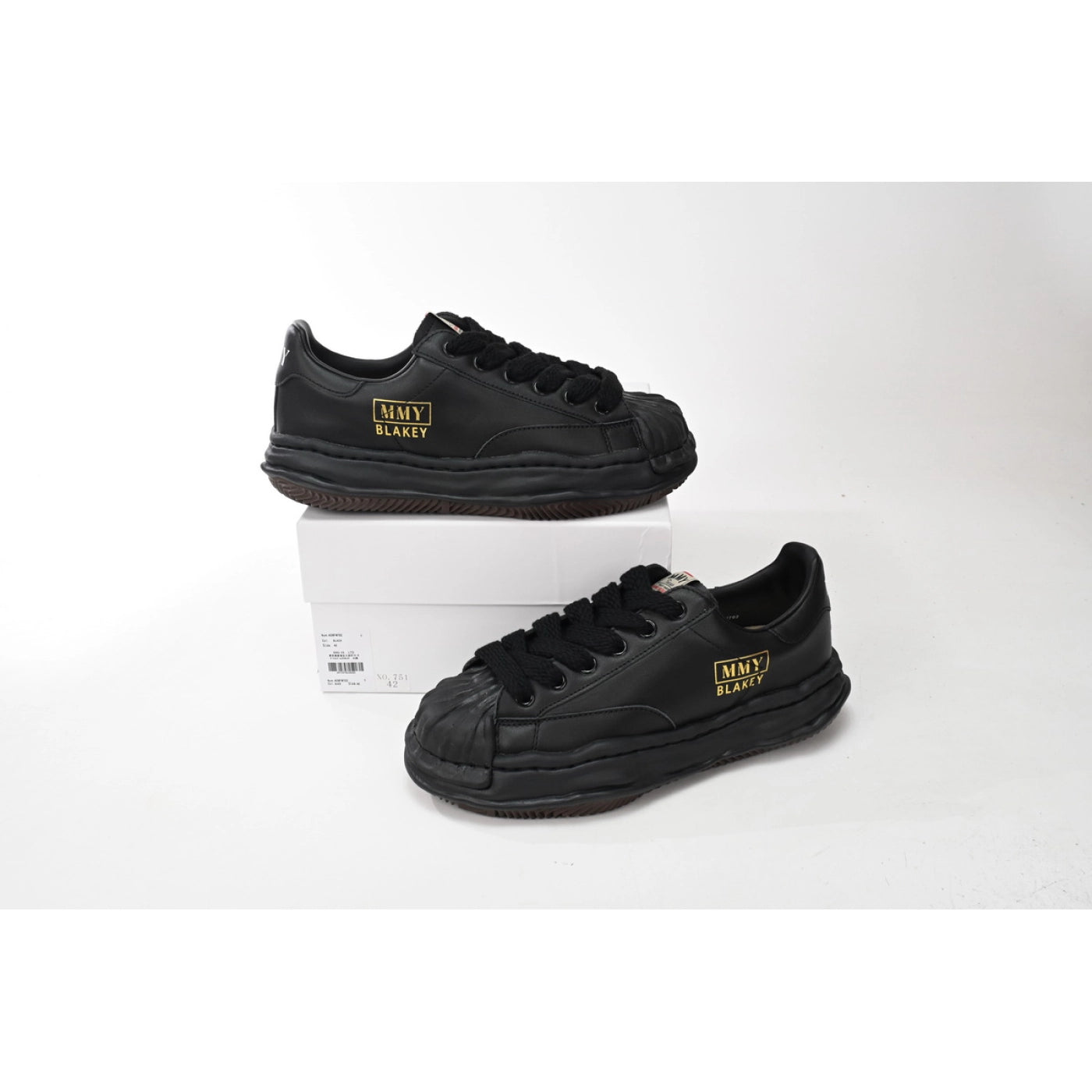 Mihara Yasuhiro All Black Gold sneakers
