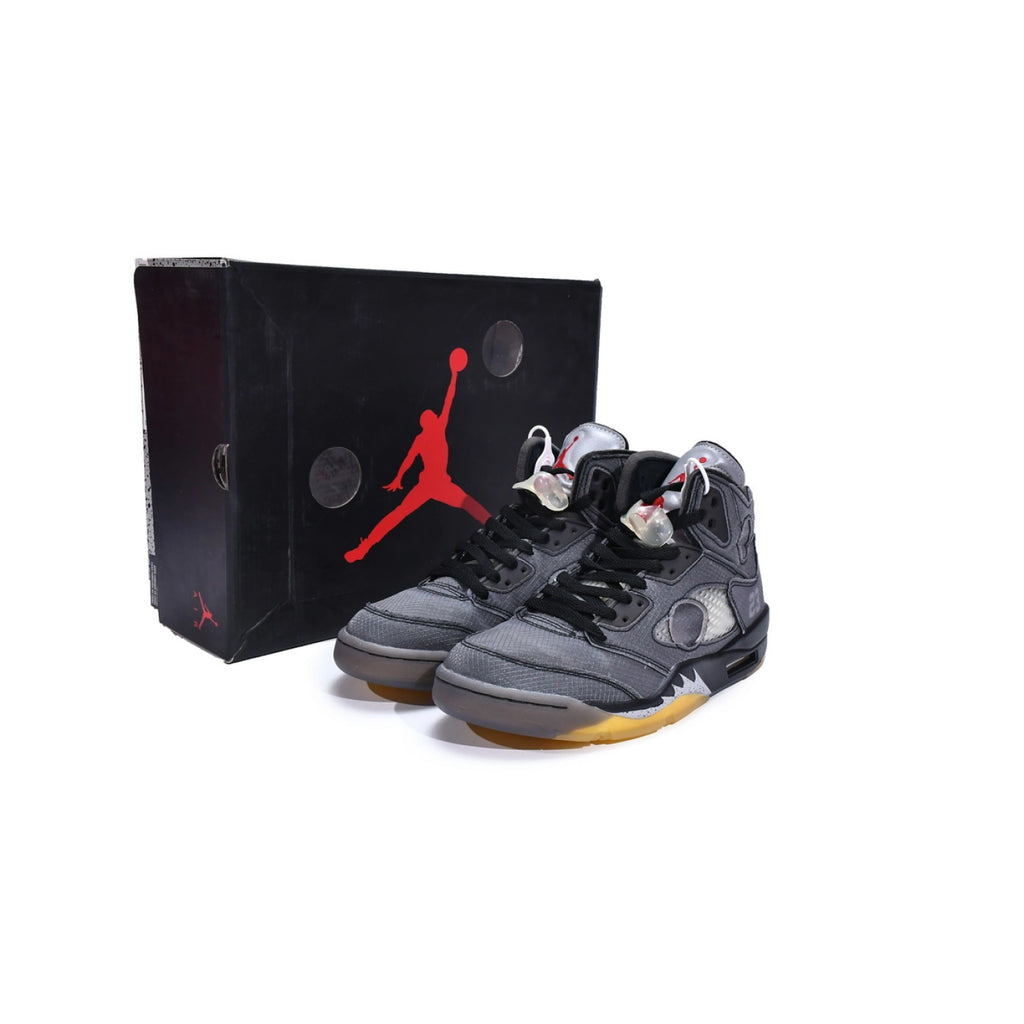 OFF-WHITE x Air Jordan 5 Retro Muslin