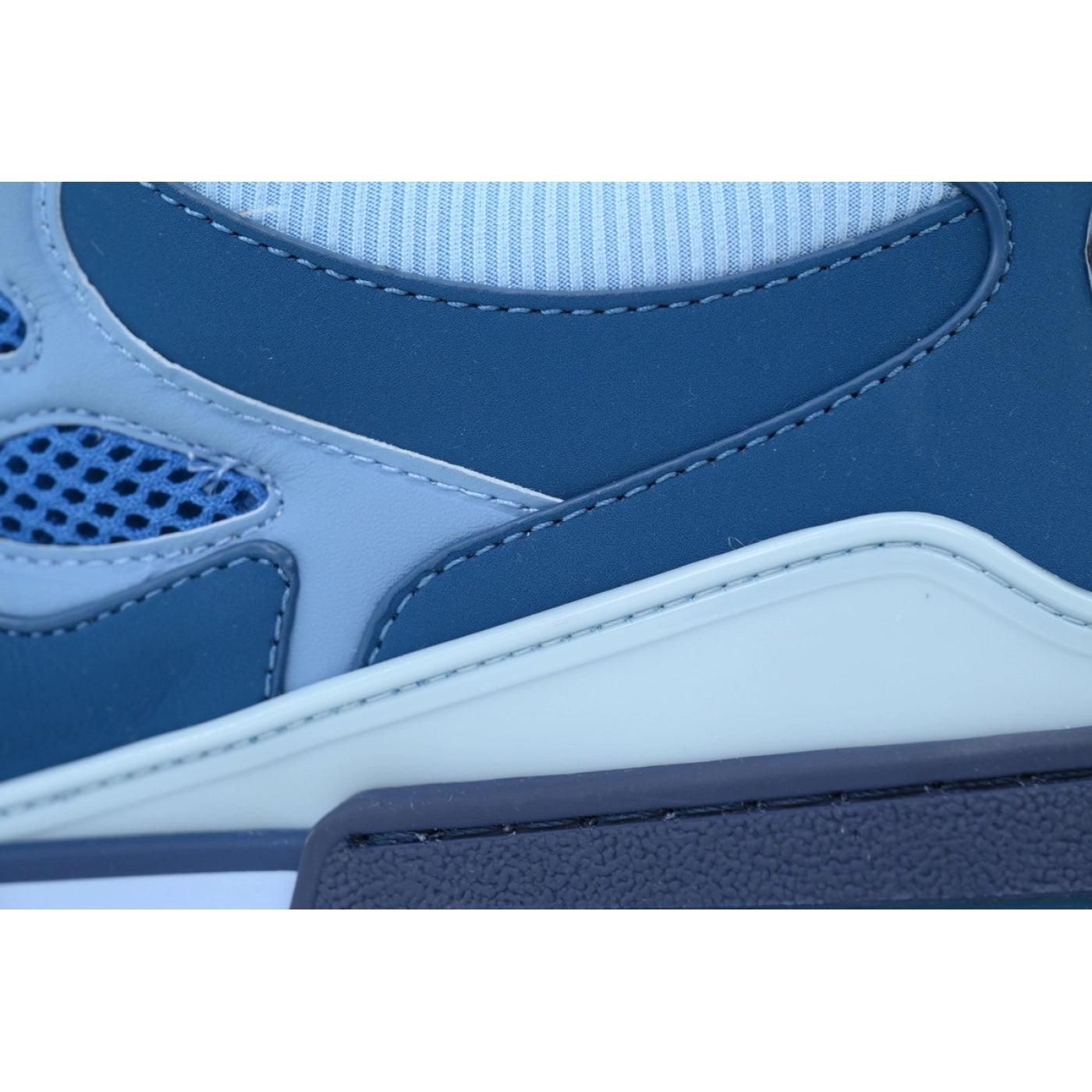 LOUIS VUITTON Full Blue