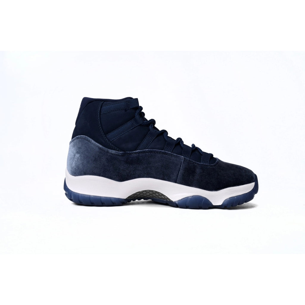 Air Jordan 11 Retro Midnight Blue