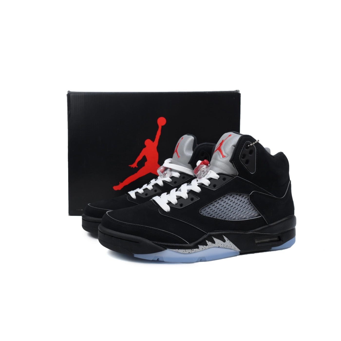 Air Jordan 5“Black Metallic Reimagined"