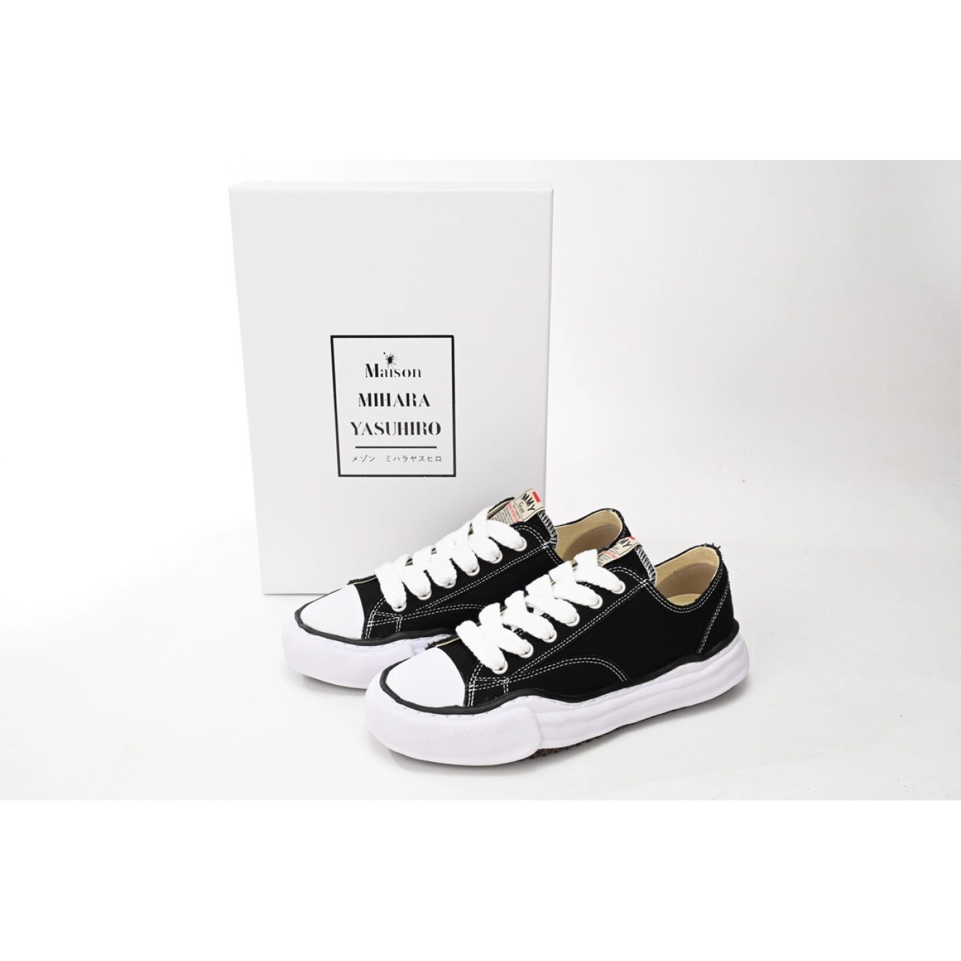 MIHARA YASUHIRO White Black sneakers