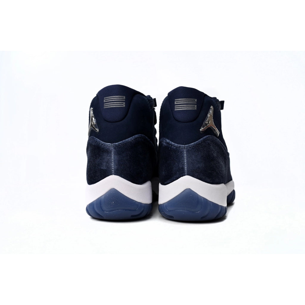 Air Jordan 11 Retro Midnight Blue