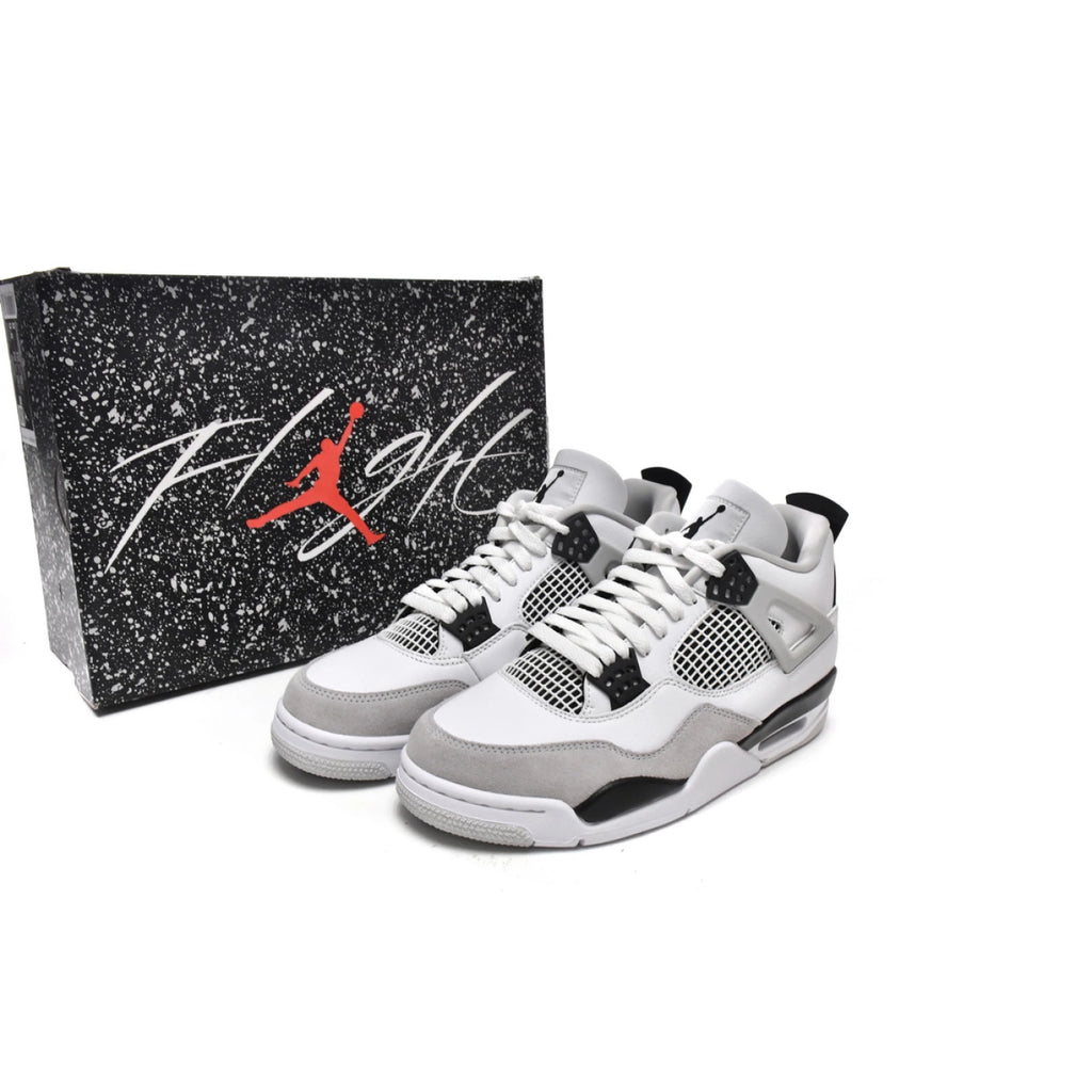 Air Jordan 4 Retro Military Black