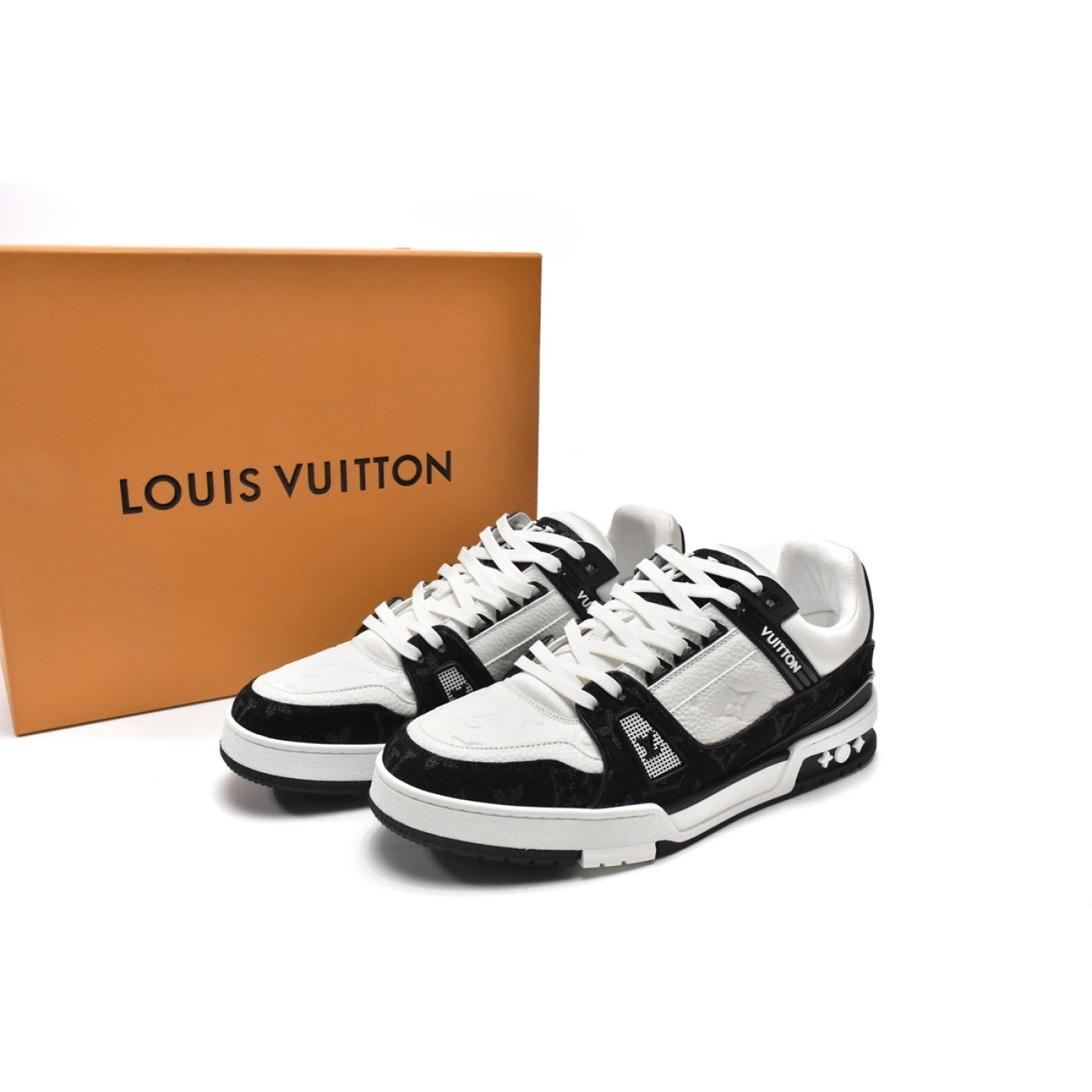 Louis Vuitton Trainer Black And White