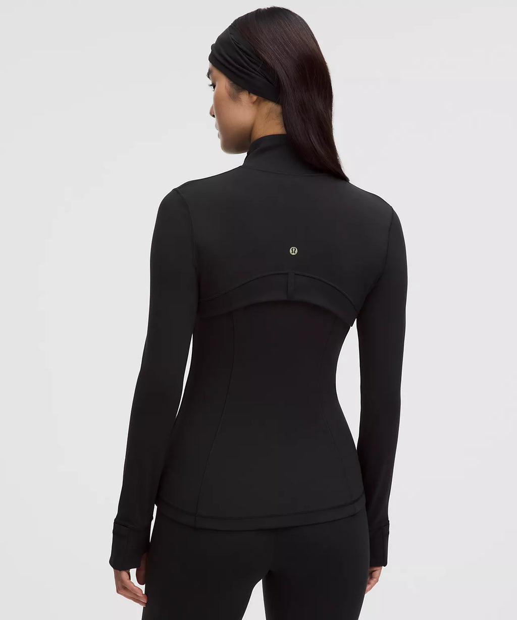 Define Jacket Nulu black gold
