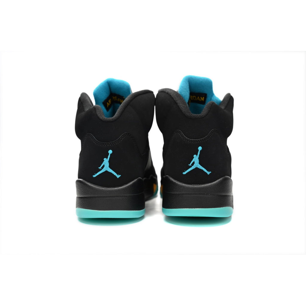Air Jordan 5 "Noir/Aquatone/Taxe"