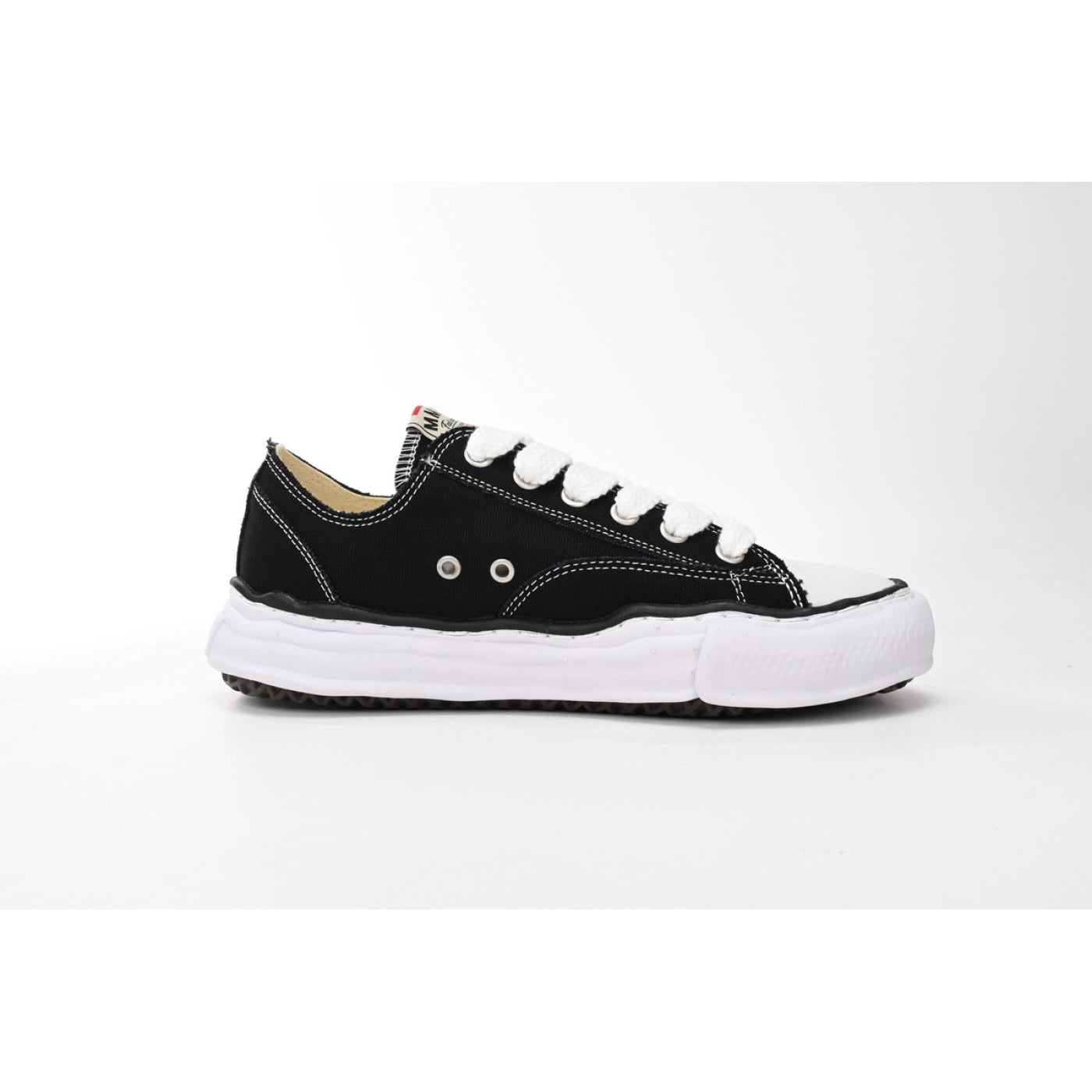 MIHARA YASUHIRO White Black sneakers