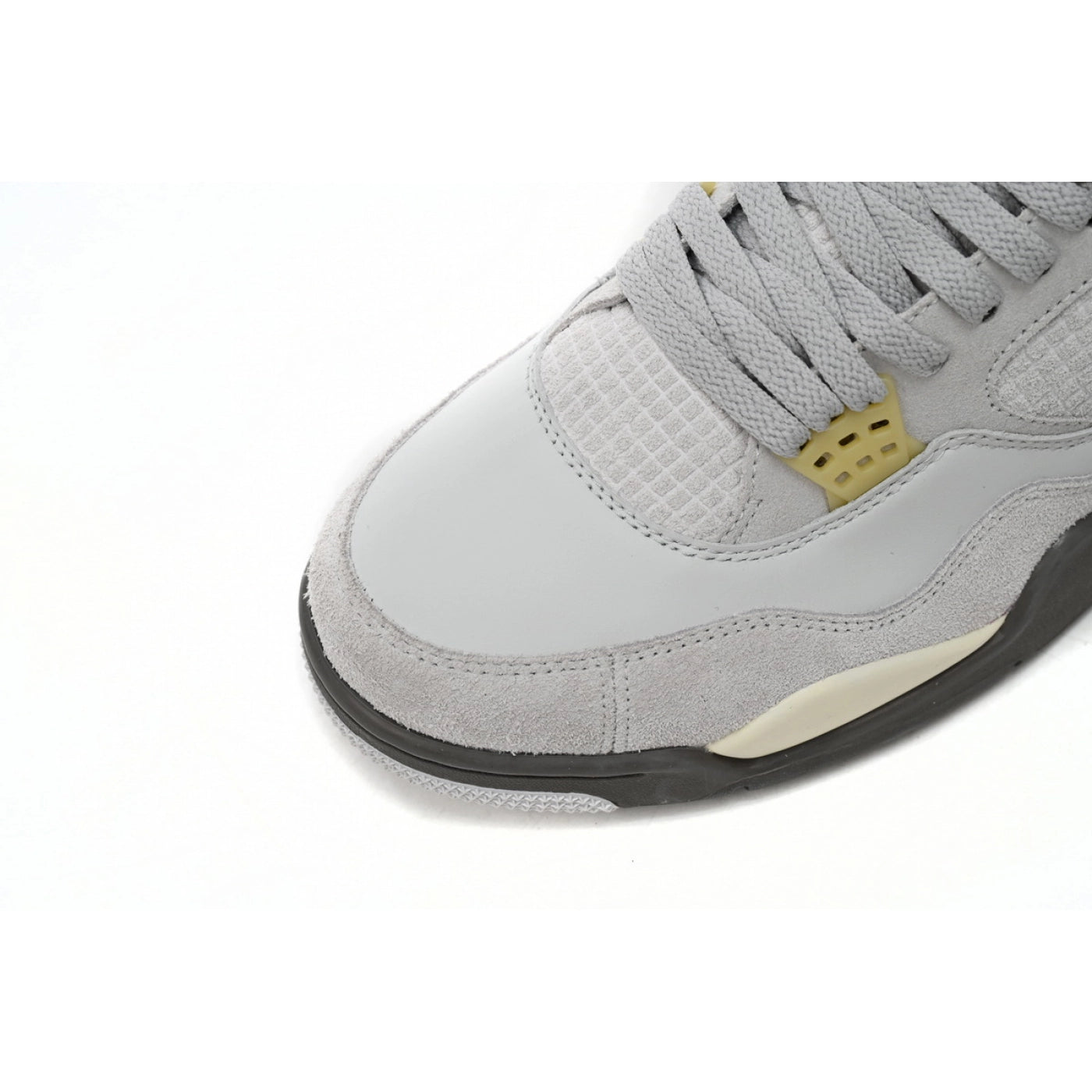 Air Jordan 4 Retro CraftCRAFT "Photon Dust"