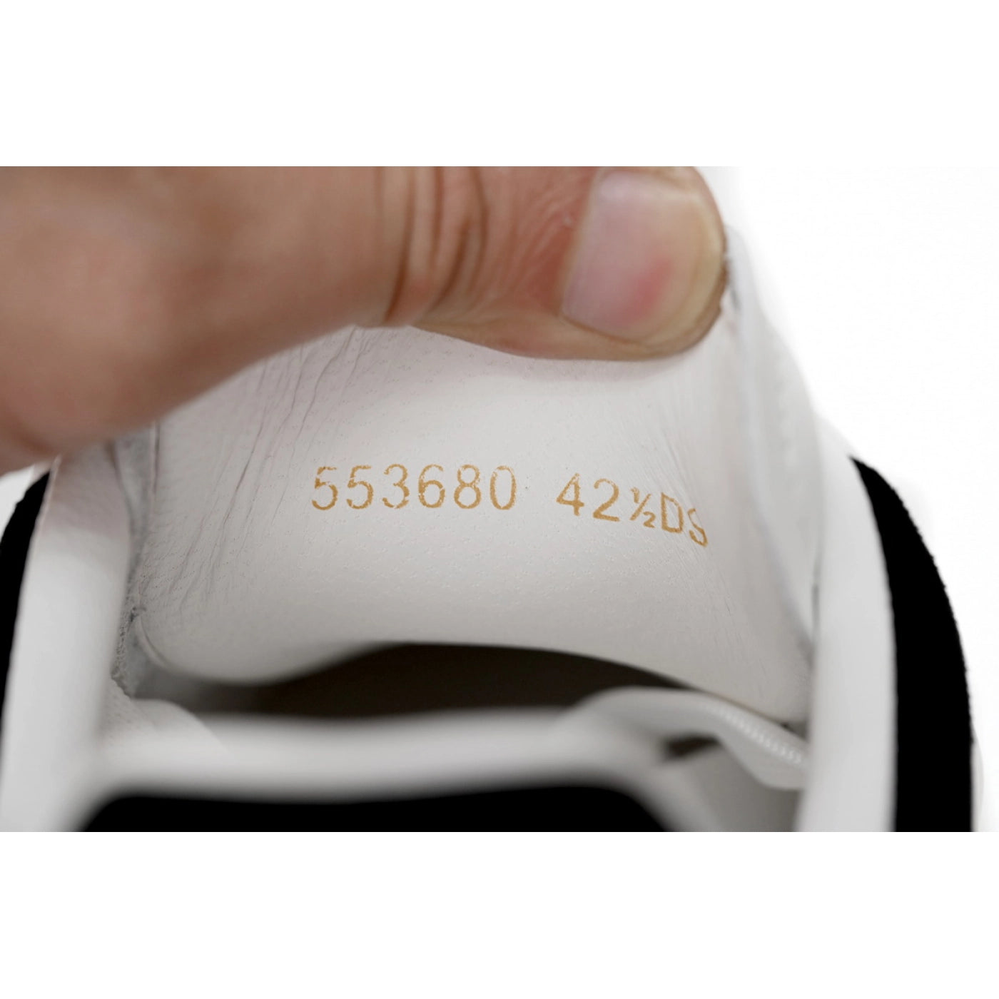 Alexander McQueen Sneaker Black Velvet white gold