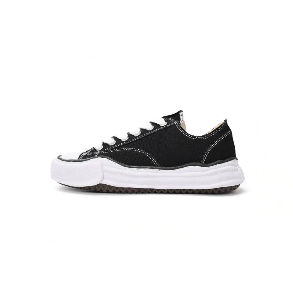 MIHARA YASUHIRO White Black sneakers